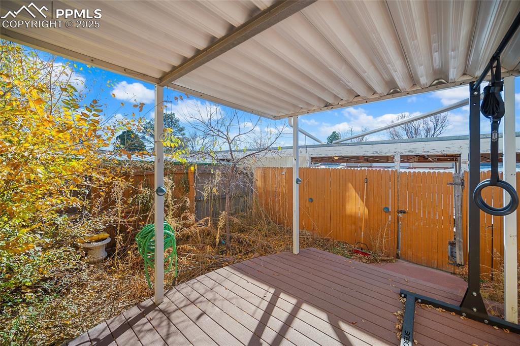 Image 27 of 34: View of deck