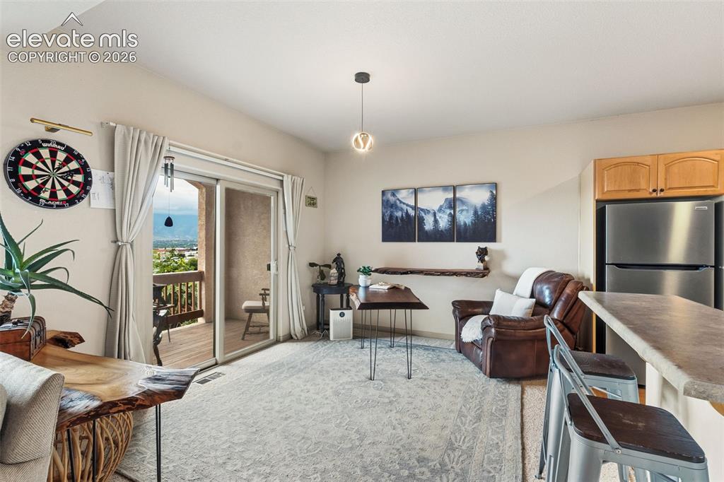 Image 15 of 40: Living Room