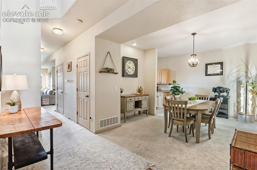 Image 9 of 40: Entrance Foyer