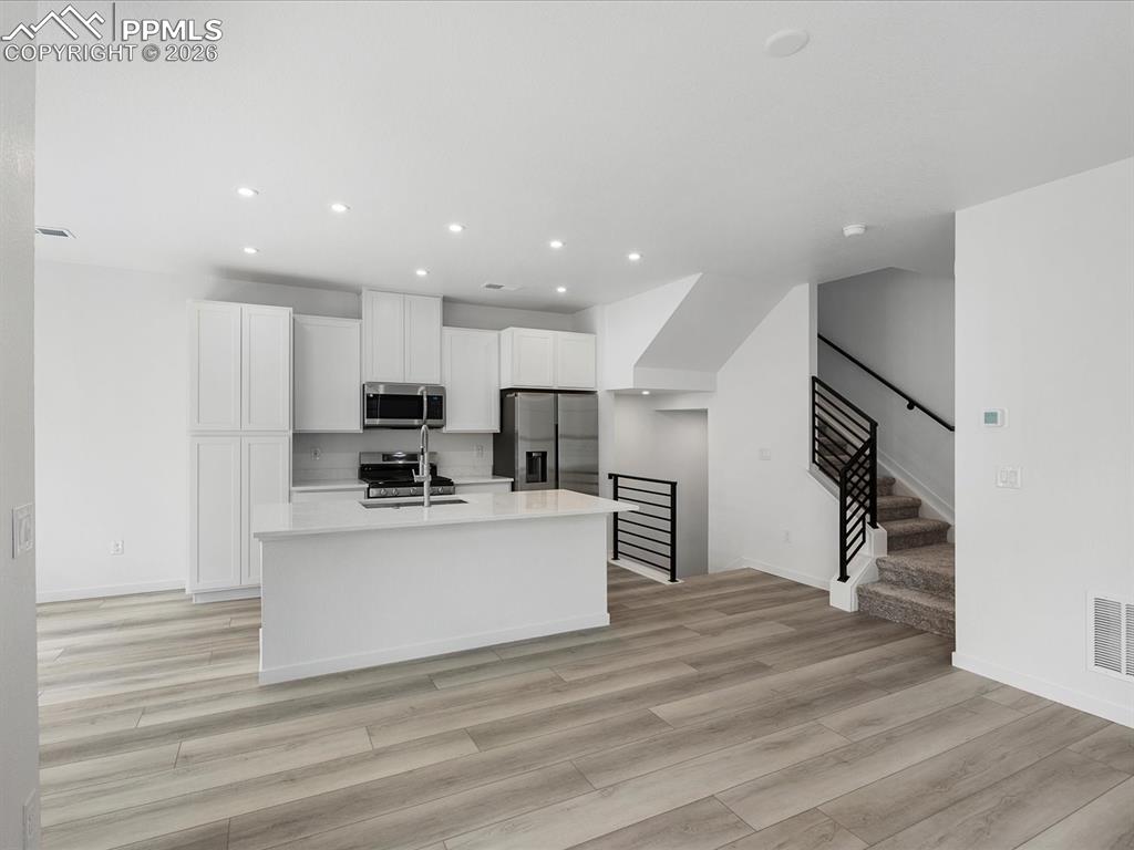 Image 3 of 16: Kitchen