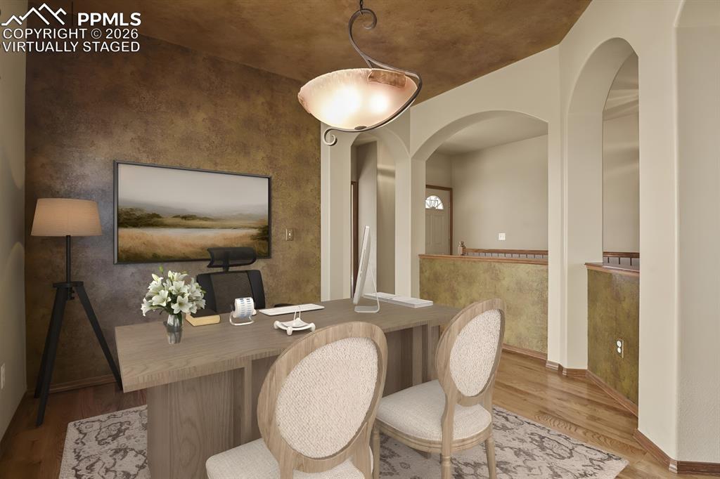 Image 5 of 49: Virtually Staged