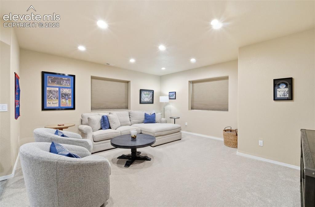 Image 20 of 40: Living Room