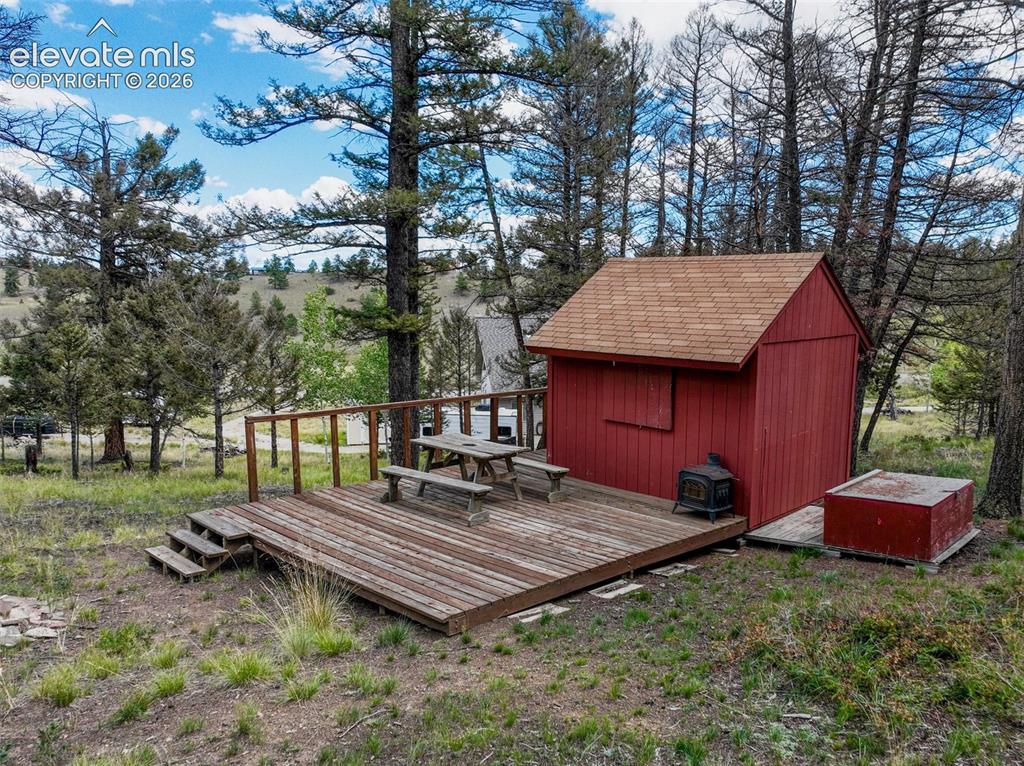 Image 34 of 40: Dry Cabin w/ Electric 