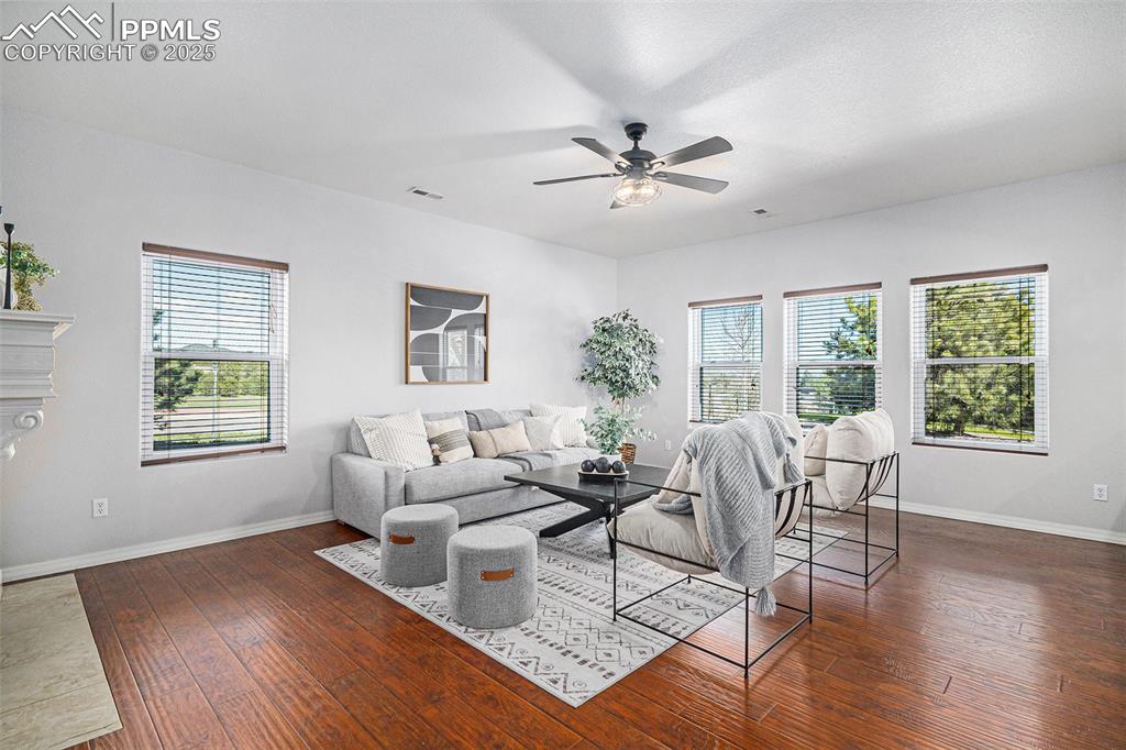 Image 10 of 44: Lovely formal living area