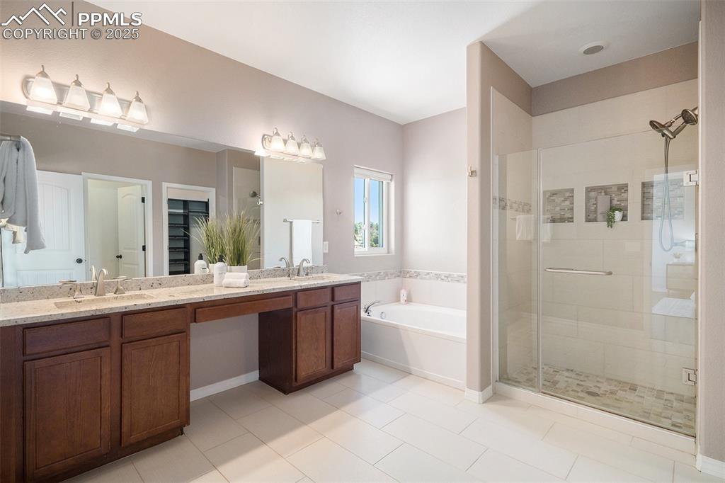Image 26 of 44: Spa-like primary bathroom!