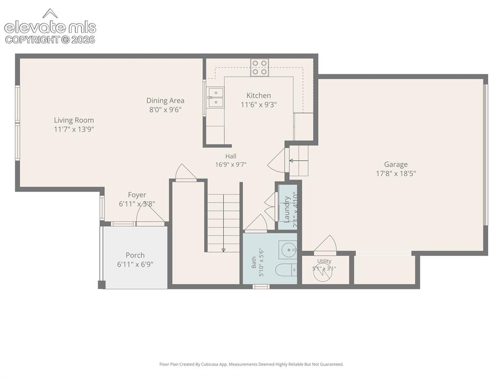 Image 40 of 41: Back of unit, with adjacent guest parking.