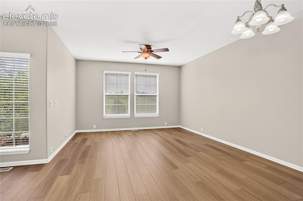 Image 6 of 41: Living room.