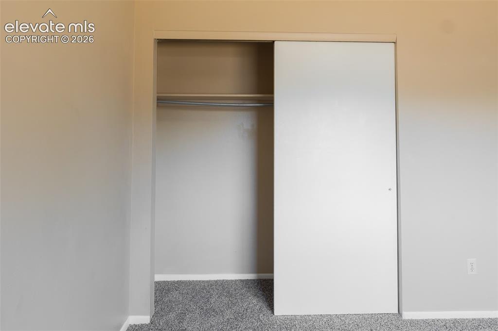 Image 19 of 38: Closet