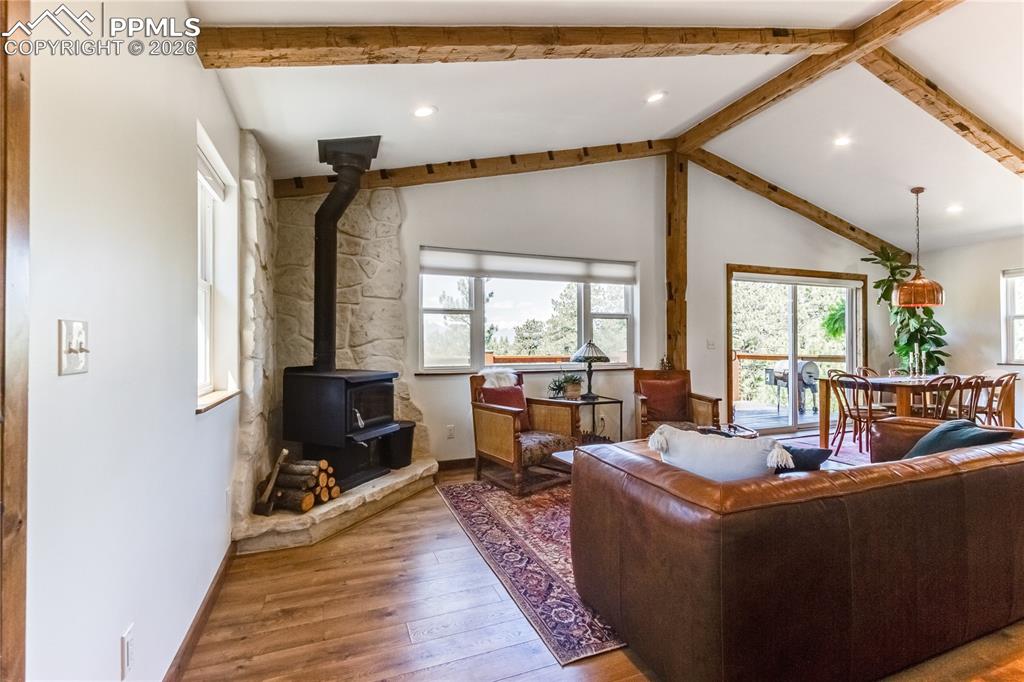 Image 2 of 48: Back of Structure