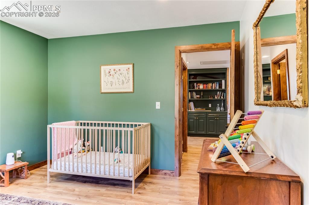 Image 21 of 48: Master Bedroom