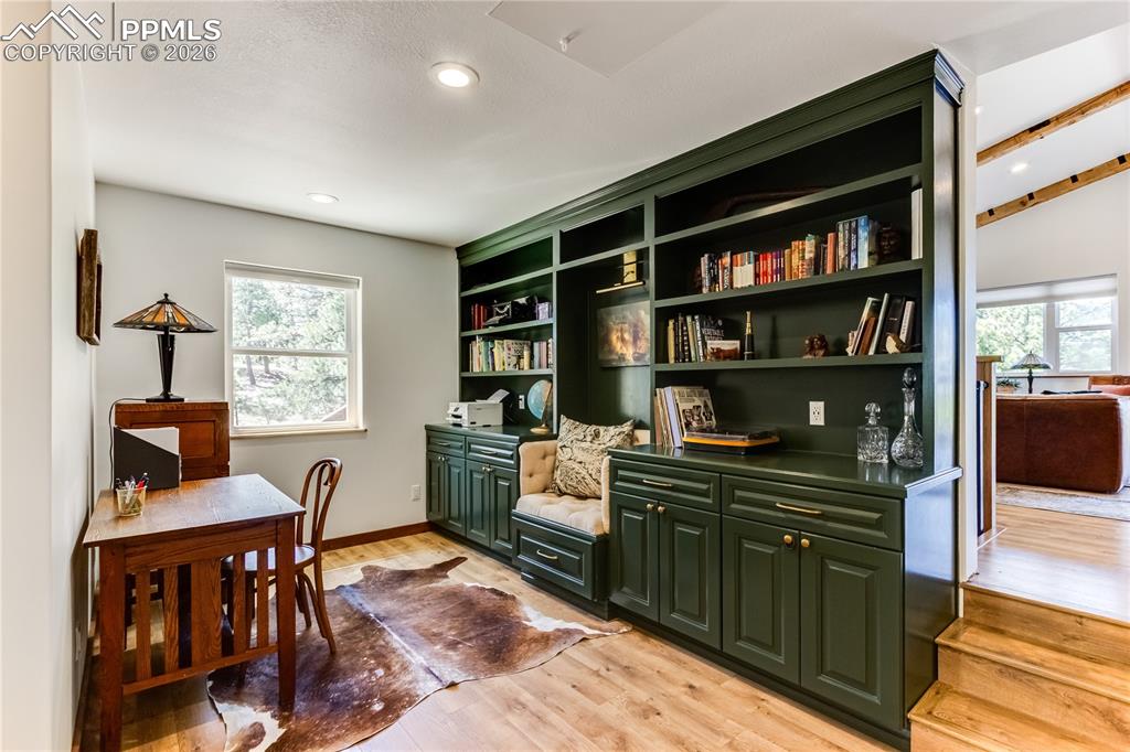 Image 26 of 48: Bedroom