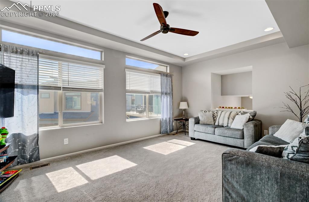 Image 11 of 44: Living Room