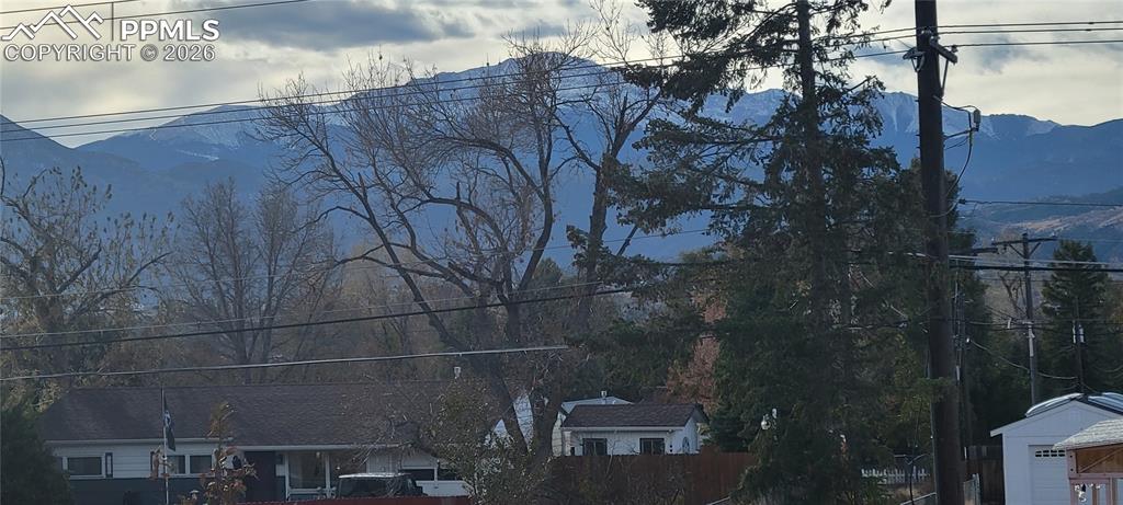 Image 23 of 23: View