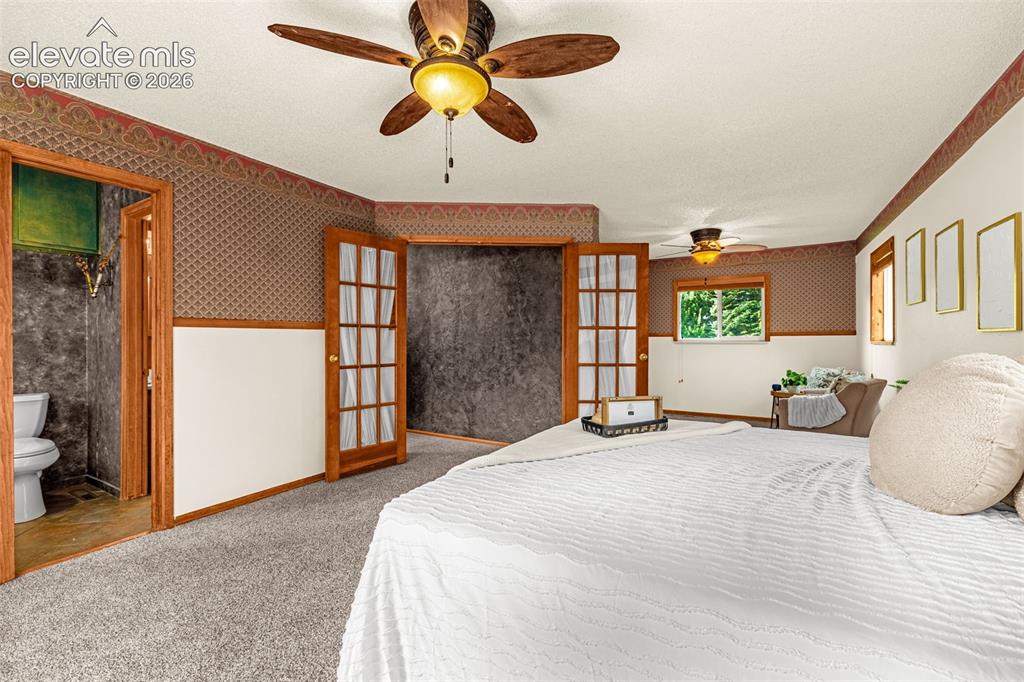 Image 17 of 46: Bedroom