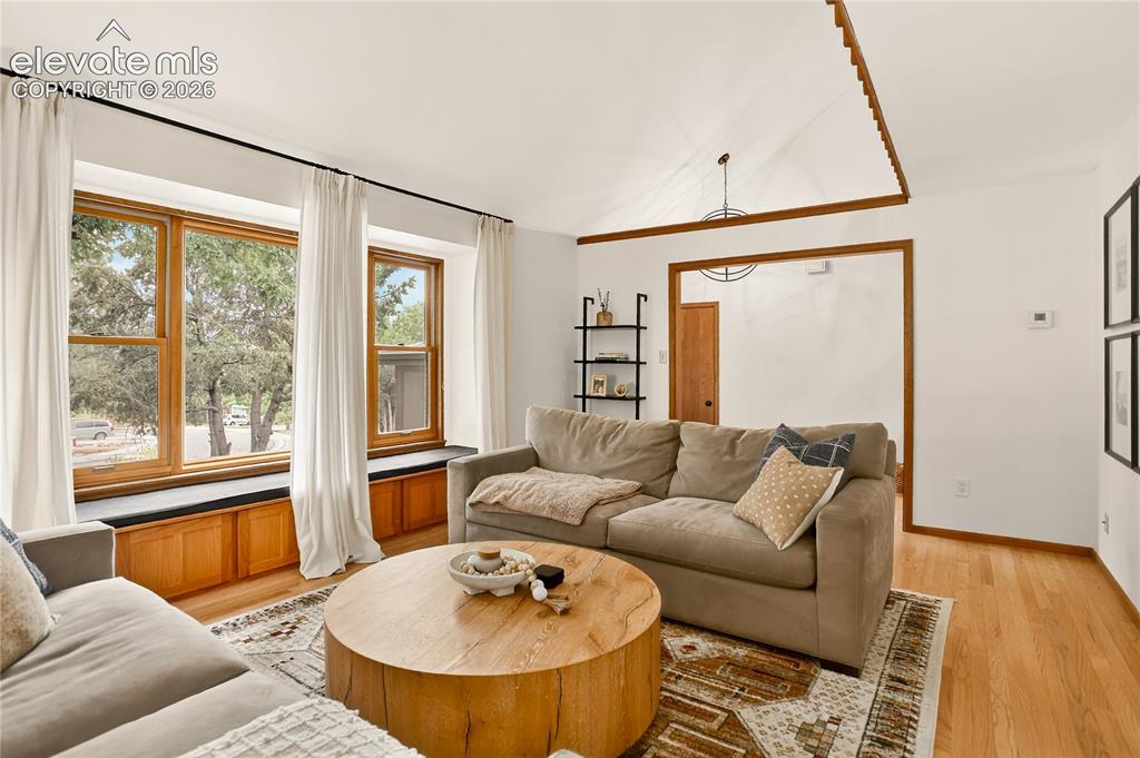 Image 4 of 21: Vaulted ceiling open to loft