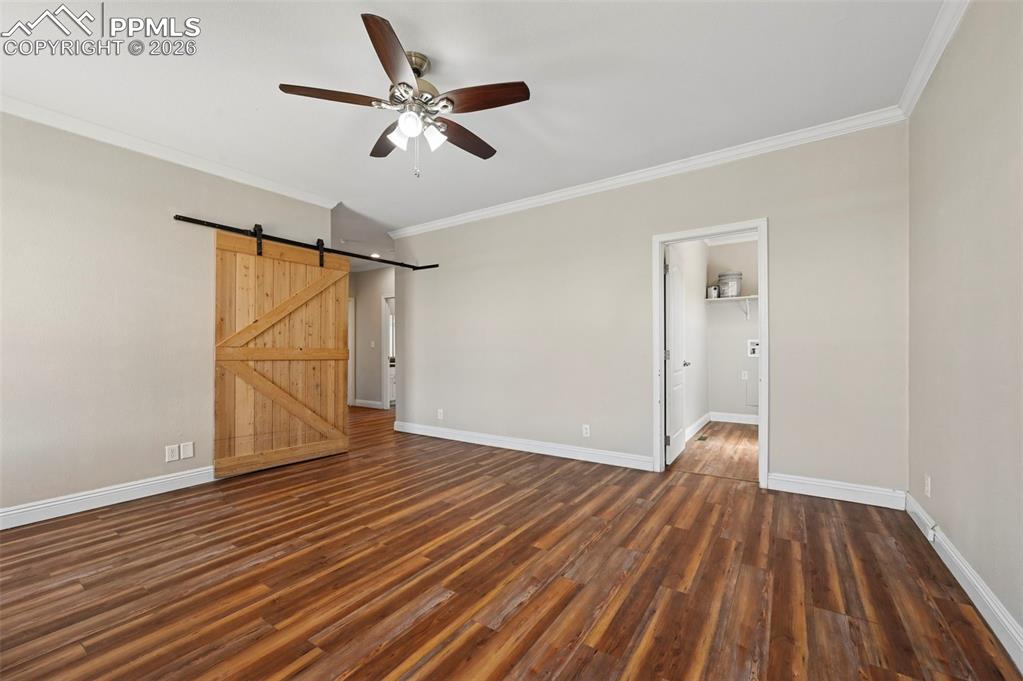 Image 10 of 34: Bonus Room