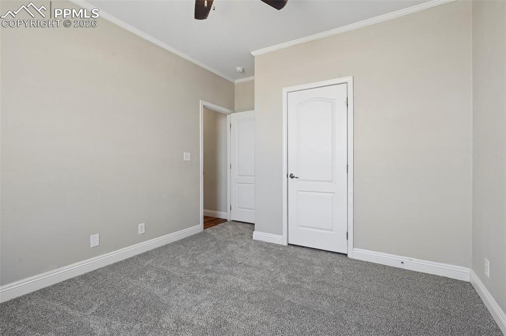 Image 16 of 34: Bedroom