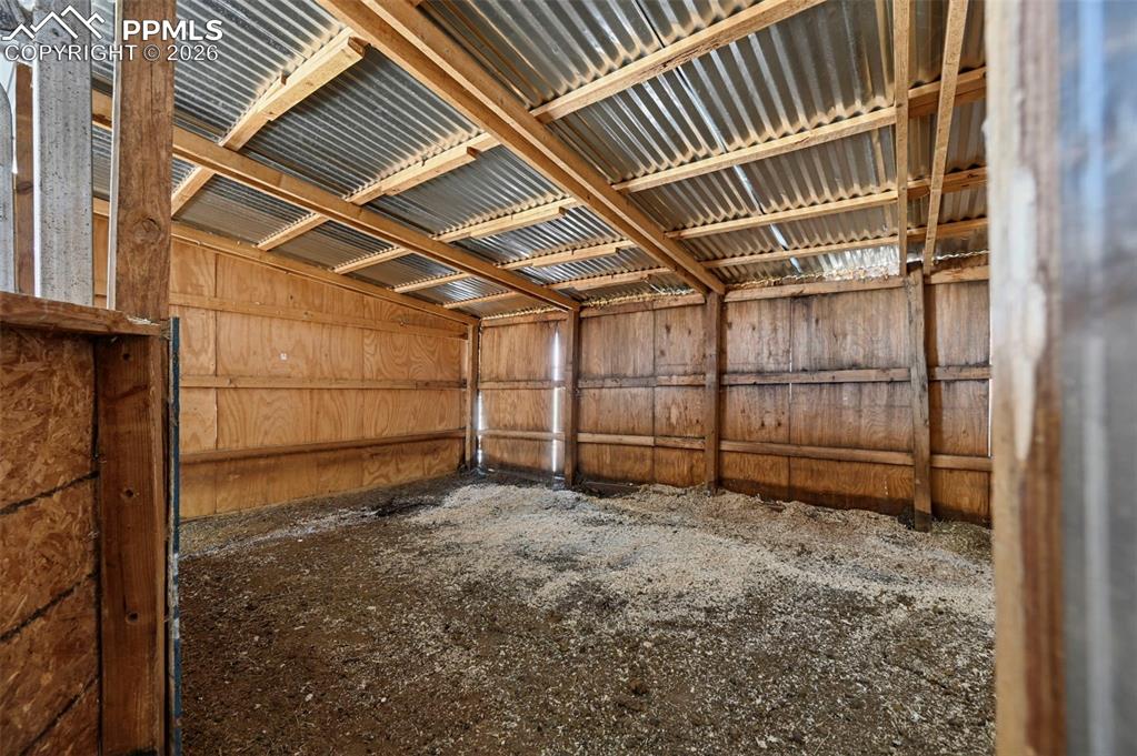 Image 33 of 34: Stable