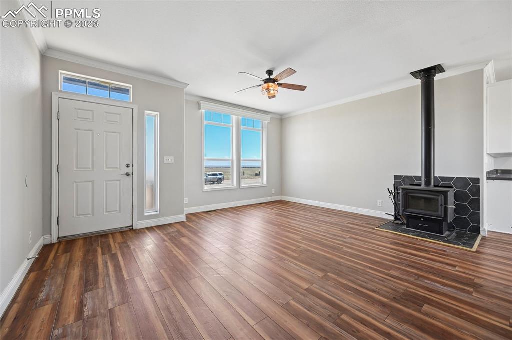 Image 9 of 34: Living Room