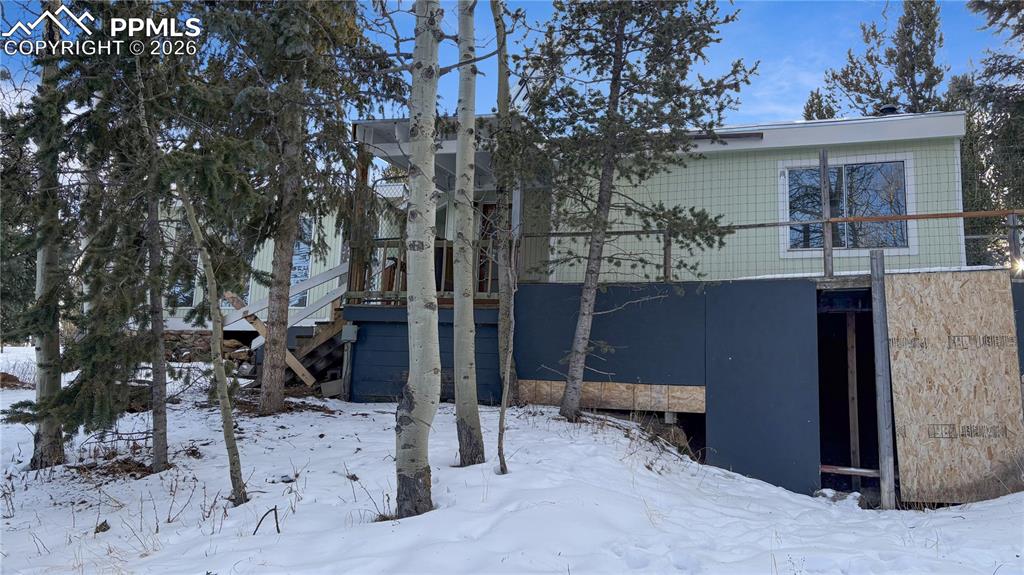 Image 1 of 12: Side of Structure