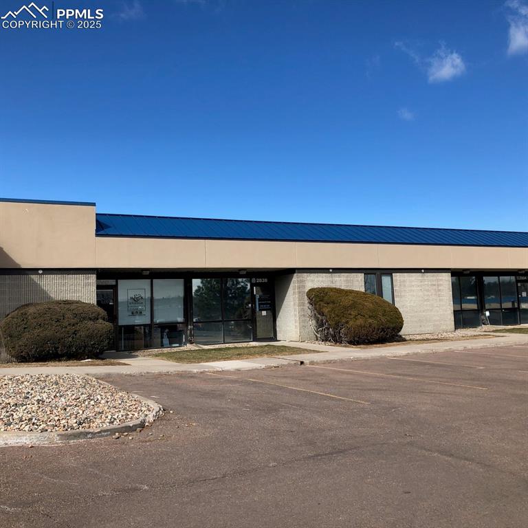Image 16 of 31: View of building exterior