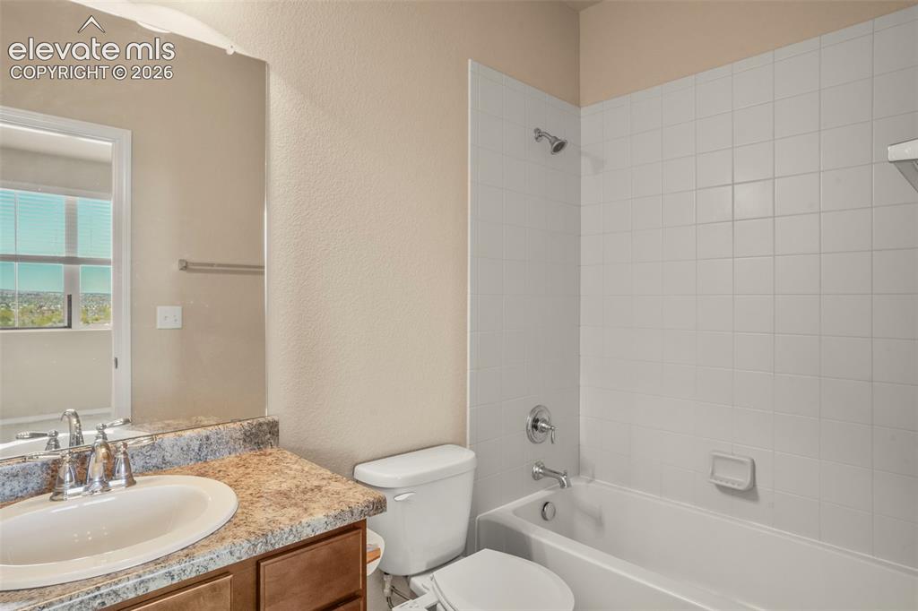 Image 14 of 29: Second bath