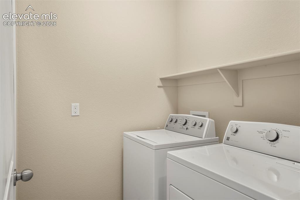 Image 15 of 29: Laundry