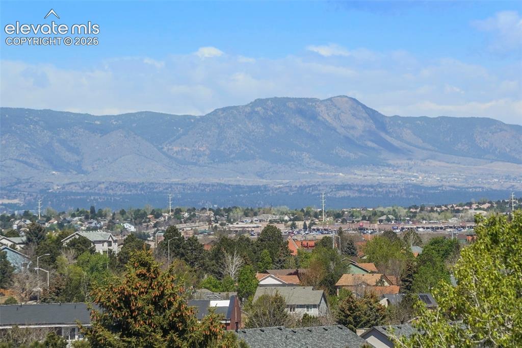 Image 4 of 29: View