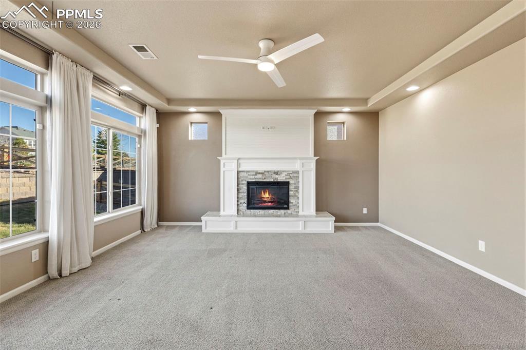 Image 16 of 48: Living Room