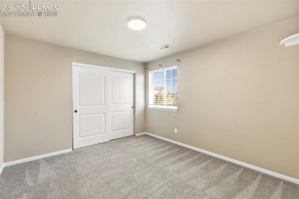 Image 37 of 48: Bedroom