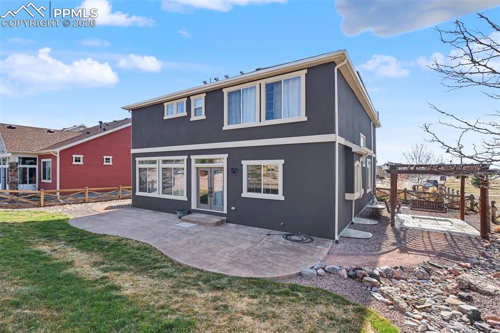 Image 41 of 48: Back of Structure