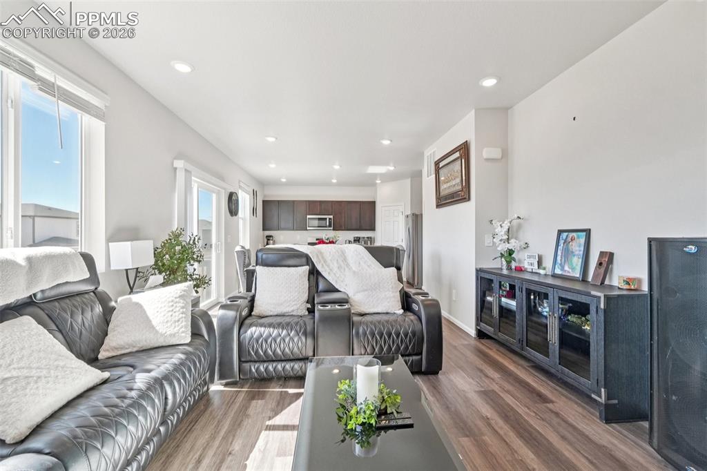 Image 14 of 34: Living Room