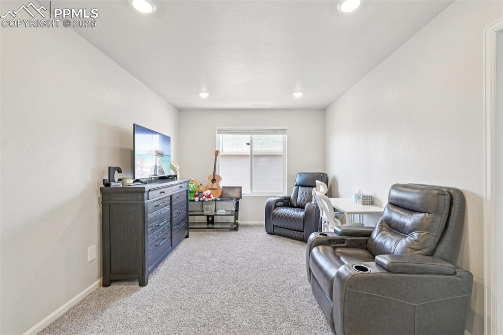 Image 20 of 34: Family Room