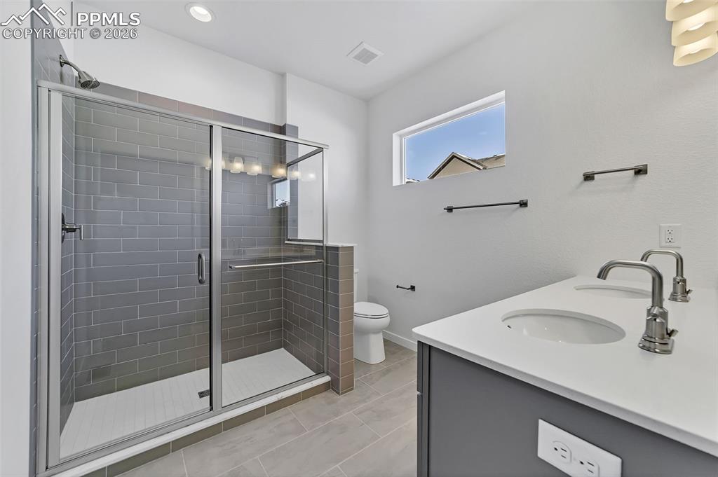 Image 10 of 13: Same plan, different home for visualization purposes