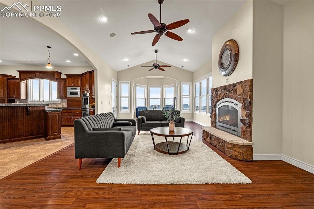 Image 14 of 46: No Description Available