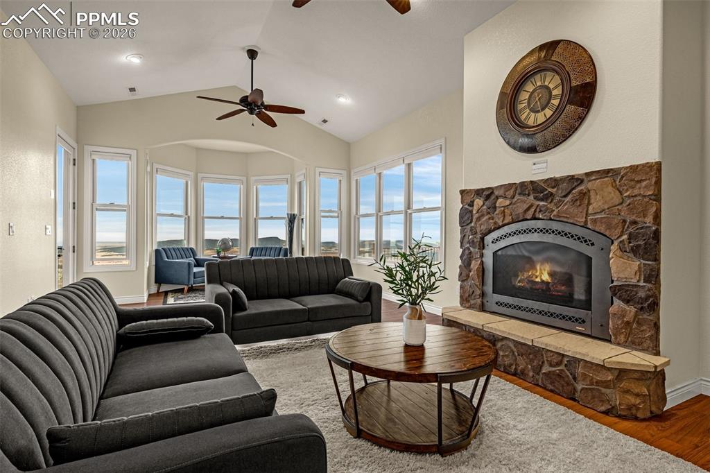 Image 16 of 46: No Description Available