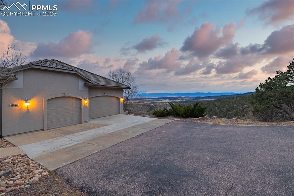 Image 45 of 46: No Description Available