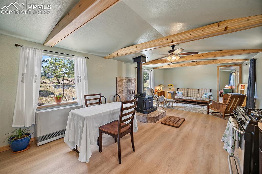 Image 10 of 41: Dining Area