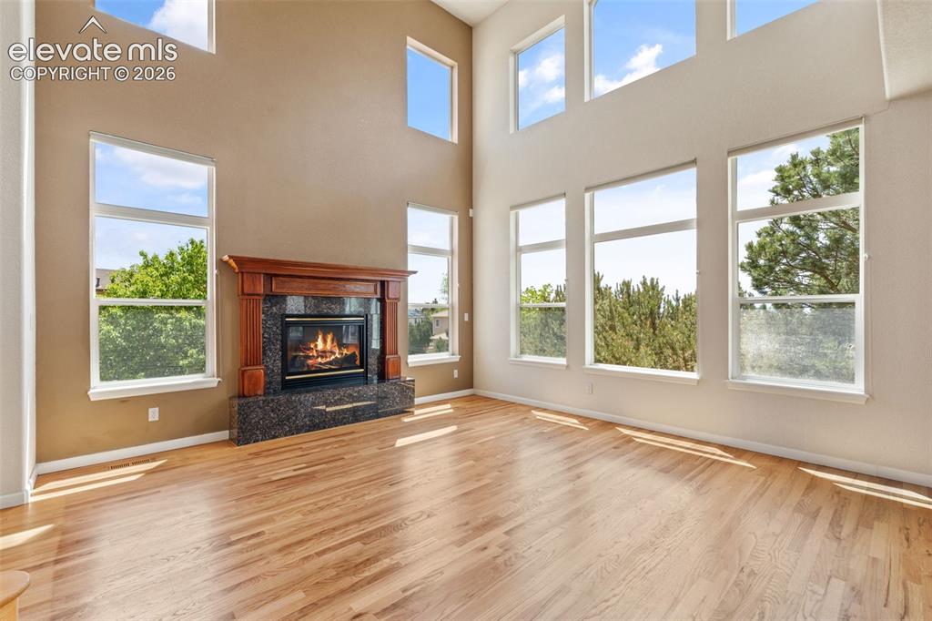 Image 7 of 49: Living Room