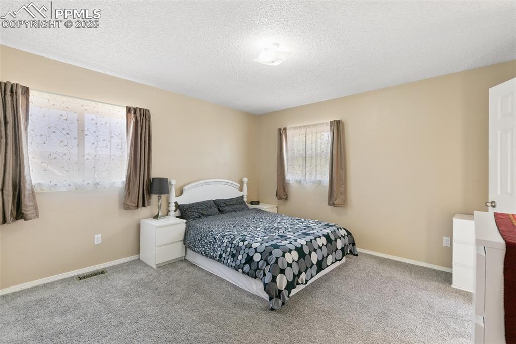 Image 22 of 41: Bedroom