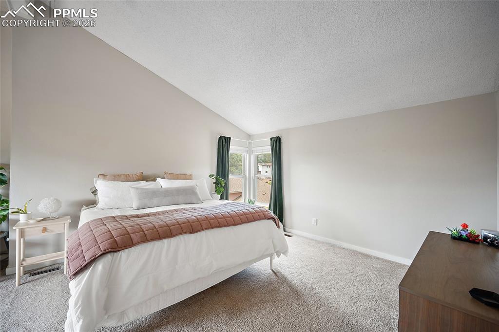 Image 16 of 47: Master Bedroom