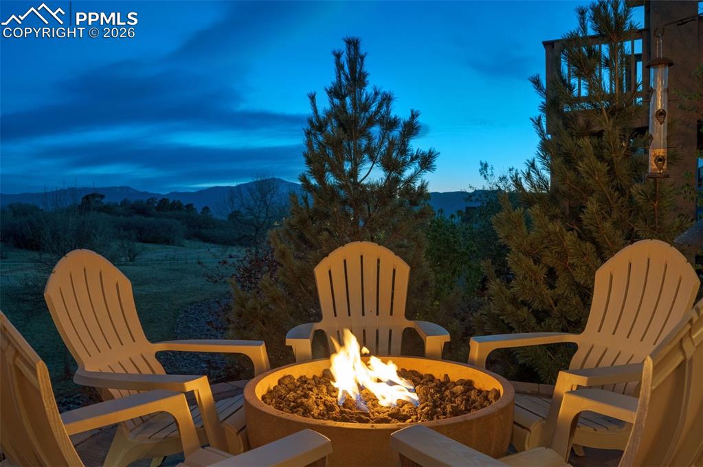 Image 47 of 50: Covered Composite Deck With Natural Gas Grill