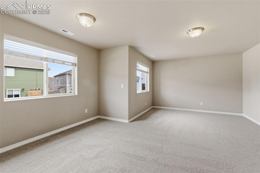 Image 32 of 46: Master Bedroom