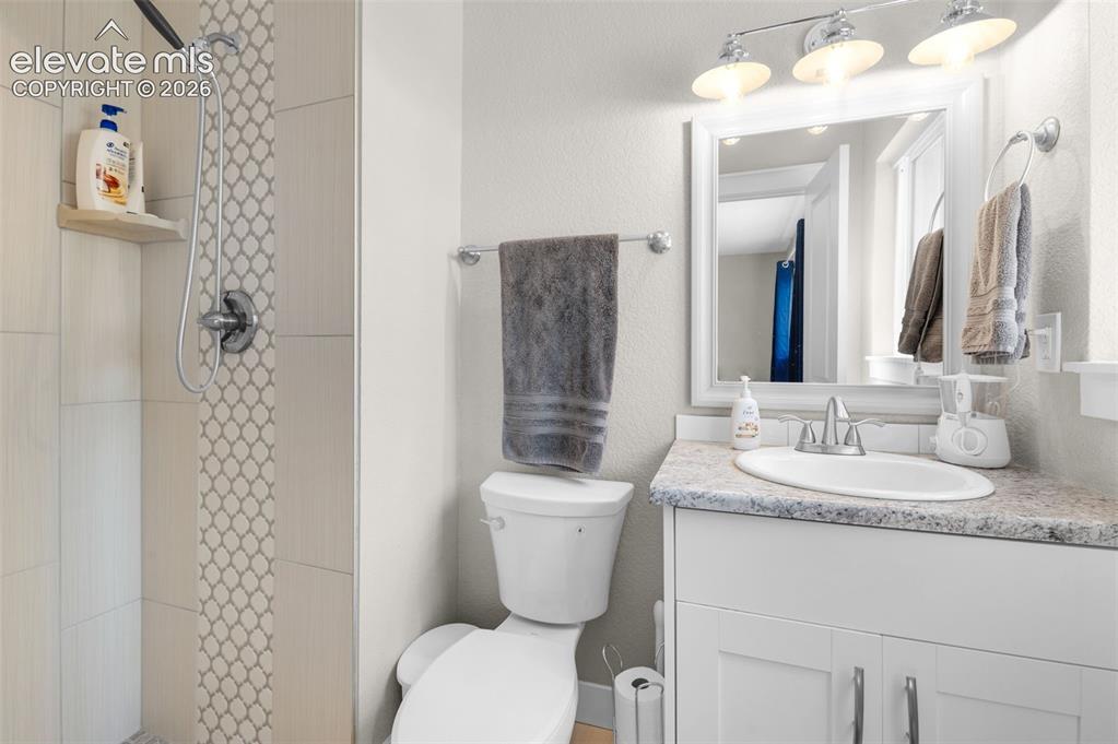 Image 18 of 47: Master Bathroom