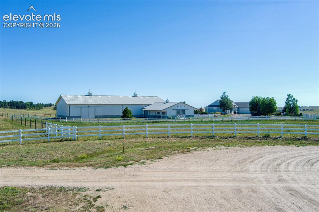 Image 3 of 50: Four Pastures, 3 or 4 stall Barn, Indoor Arena, Caretakers Quarters In Barn