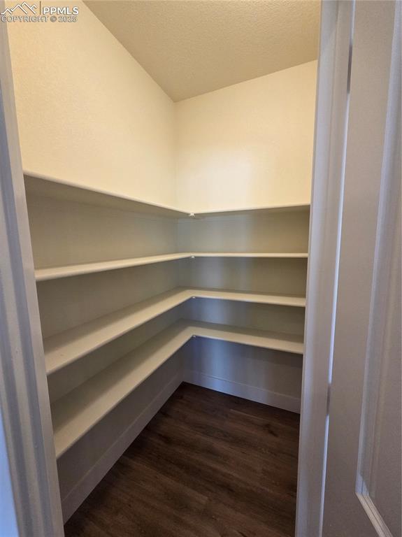 Image 19 of 24: Pantry