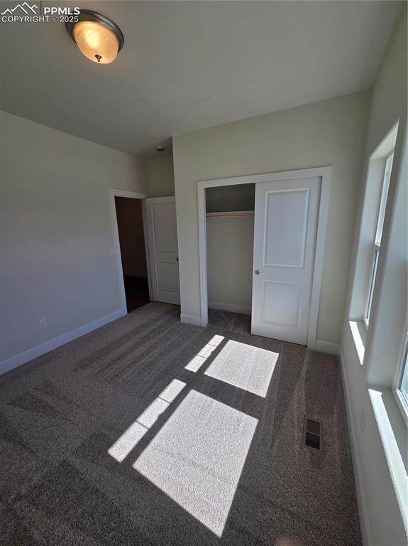 Image 3 of 24: Bedroom