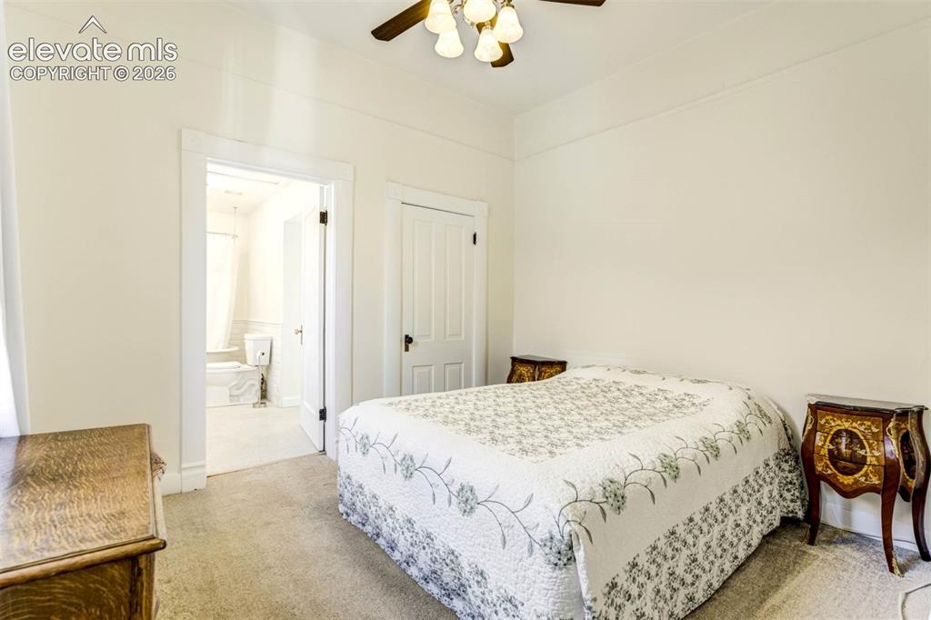 Image 21 of 49: Bedroom