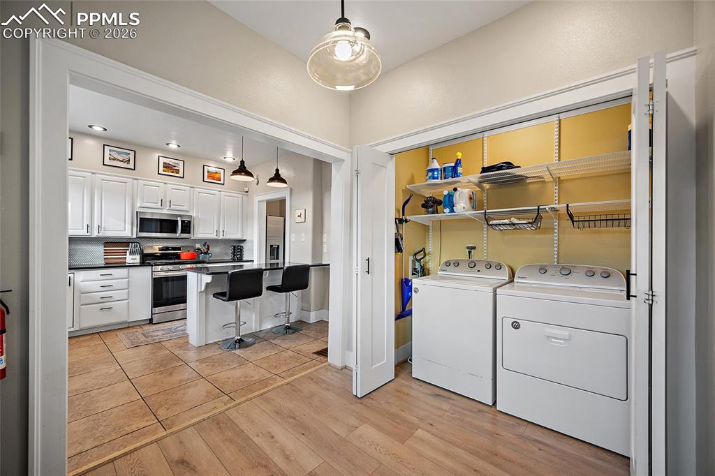 Image 11 of 42: Laundry