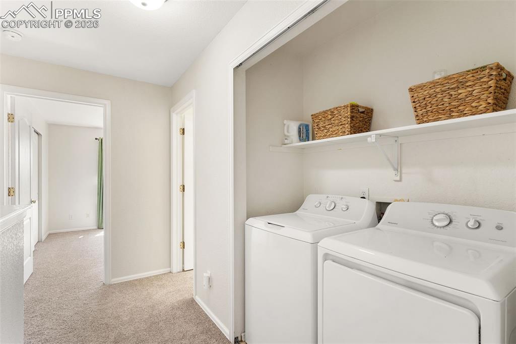 Image 18 of 34: Laundry